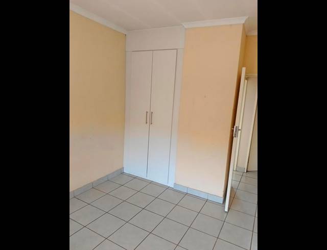 2 BEDROOM PROPERTY TO RENT IN ELSPARK